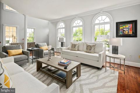 1626 Great Falls St, Mclean, VA 22101 photo 7