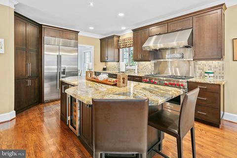 1626 Great Falls St, Mclean, VA 22101 photo 15