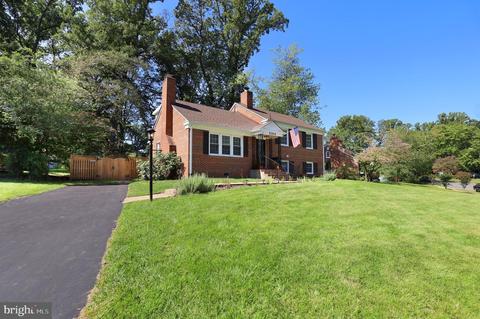5304 Atlee Pl, Springfield, VA 22151 photo 2