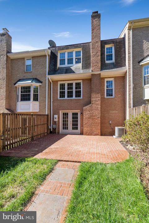 9029 Blarney Stone Dr, Springfield, VA 22152 photo 34