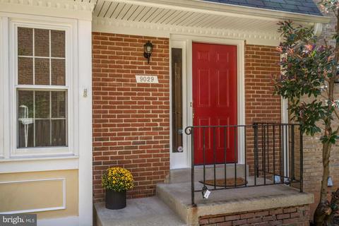 9029 Blarney Stone Dr, Springfield, VA 22152 photo 3