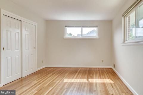 1566 Mcneer St, Mclean, VA 22101 photo 19