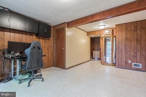 8246 Crestmont Cir, Springfield, VA 22153 photo 14