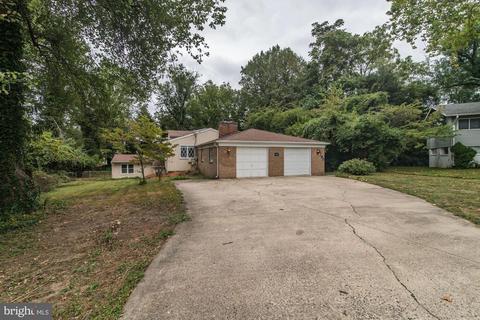 6700 Weaver Ave, Mclean, VA 22101 photo 2