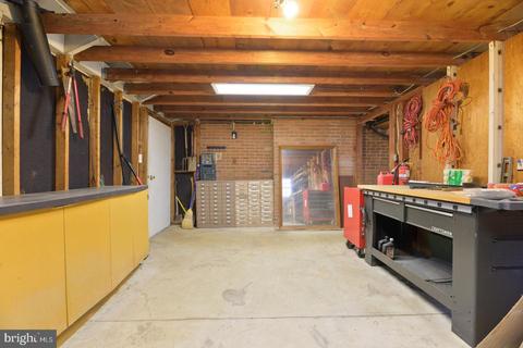1747 Great Falls St, Mclean, VA 22101 photo 35