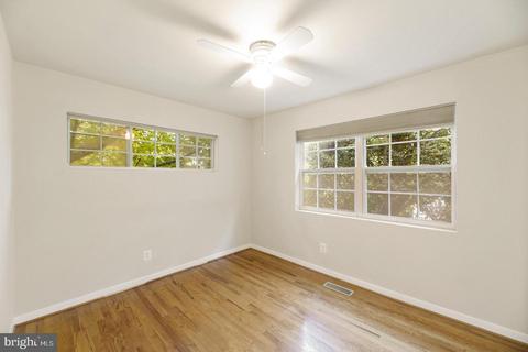 1747 Great Falls St, Mclean, VA 22101 photo 17