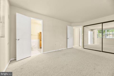 1747 Great Falls St, Mclean, VA 22101 photo 23