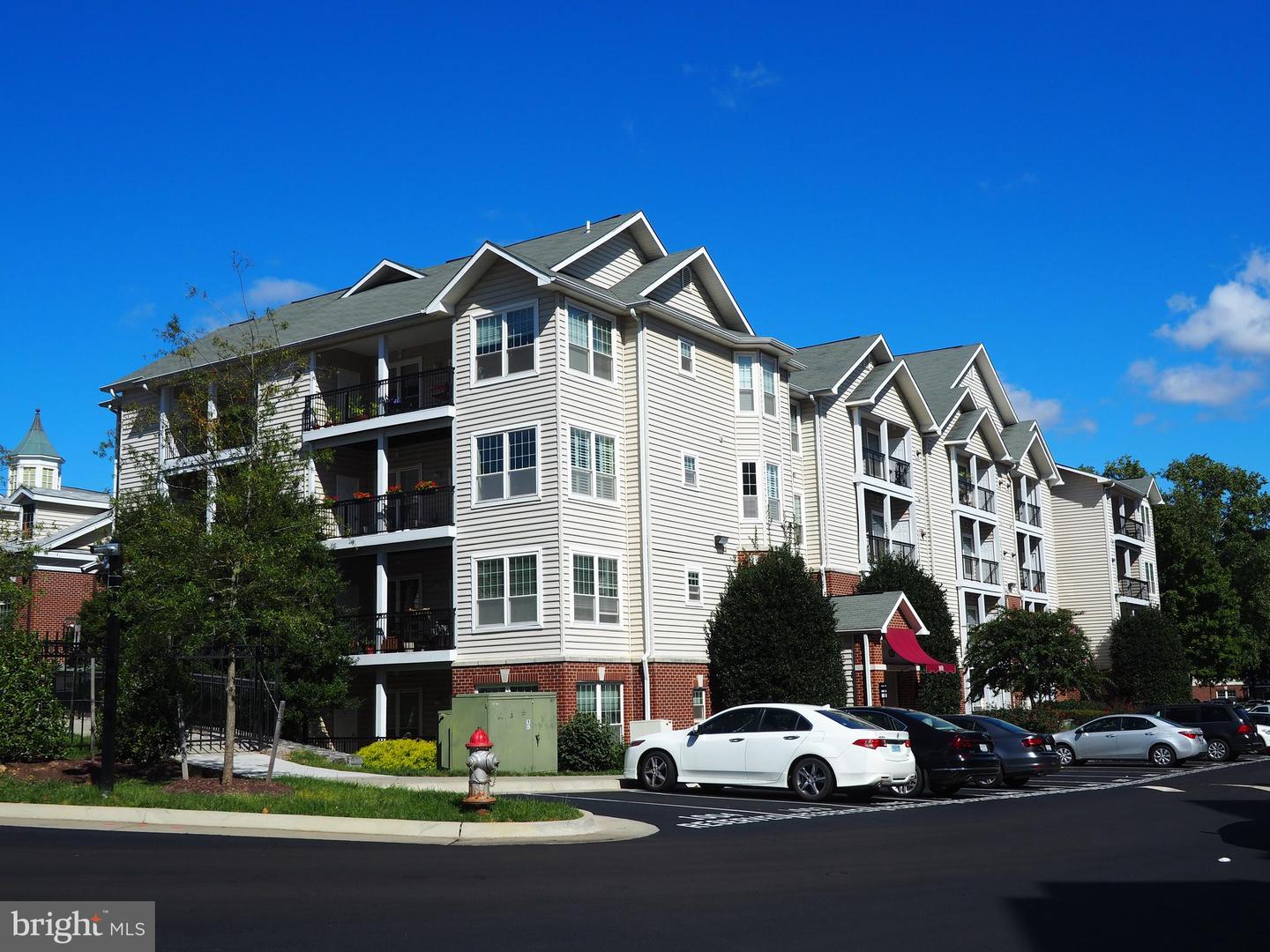 1600 Spring Gate Dr #2102, Mclean, VA 22102 photo 1