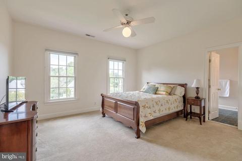 841 Mackall Ave, Mclean, VA 22101 photo 24