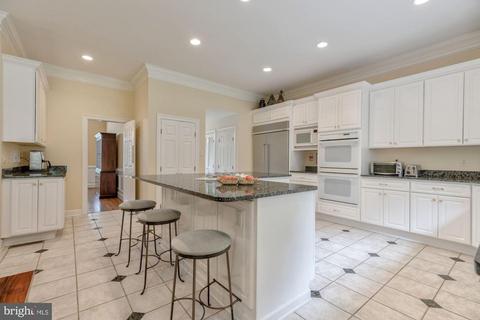 841 Mackall Ave, Mclean, VA 22101 photo 14