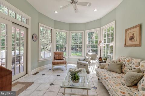 841 Mackall Ave, Mclean, VA 22101 photo 15