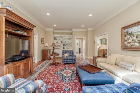 841 Mackall Ave, Mclean, VA 22101 photo 9