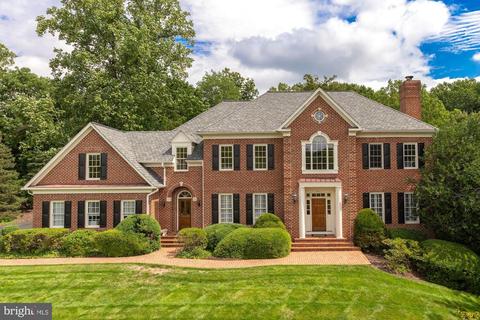 841 Mackall Ave, Mclean, VA 22101 photo 1