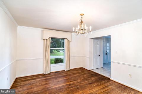 741 Ridge Dr, Mclean, VA 22101 photo 13