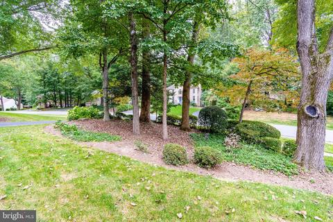 741 Ridge Dr, Mclean, VA 22101 photo 4
