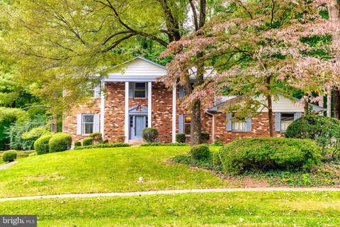 741 Ridge Dr, Mclean, VA 22101 photo 1