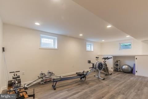 8807 Dianne Pl, Springfield, VA 22152 photo 23
