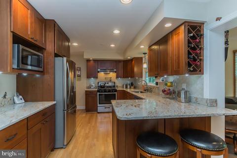 8807 Dianne Pl, Springfield, VA 22152 photo 8