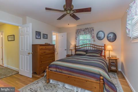 8807 Dianne Pl, Springfield, VA 22152 photo 15