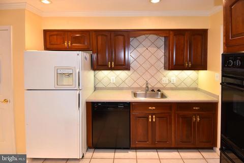 7905 Stirrup Cup Ln, Mclean, VA 22102 photo 16