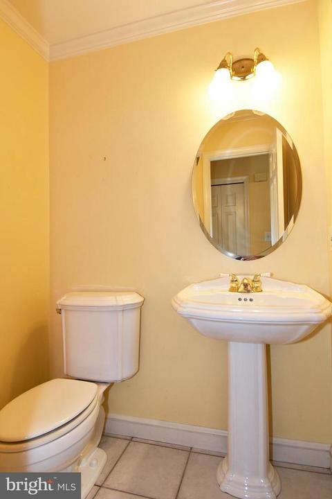 7905 Stirrup Cup Ln, Mclean, VA 22102 photo 39