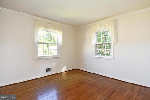 7905 Stirrup Cup Ln, Mclean, VA 22102 photo 36