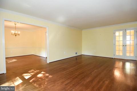 7905 Stirrup Cup Ln, Mclean, VA 22102 photo 25