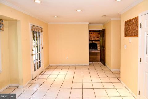 7905 Stirrup Cup Ln, Mclean, VA 22102 photo 18