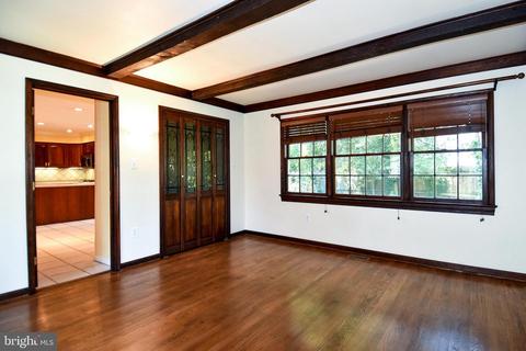 7905 Stirrup Cup Ln, Mclean, VA 22102 photo 11