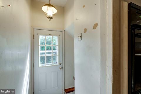 7410 Long Pine Dr, Springfield, VA 22151 photo 25