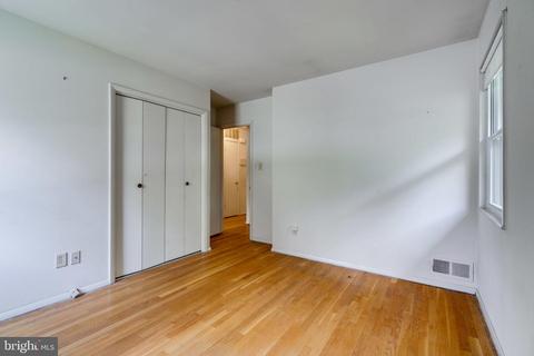 7410 Long Pine Dr, Springfield, VA 22151 photo 14