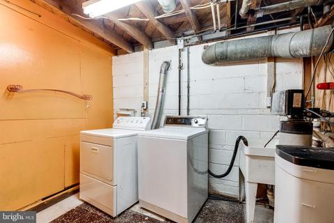 7410 Long Pine Dr, Springfield, VA 22151 photo 37