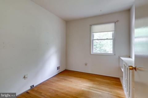 7410 Long Pine Dr, Springfield, VA 22151 photo 11