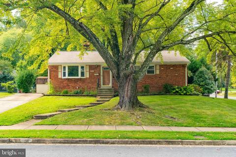7410 Long Pine Dr, Springfield, VA 22151 photo 2