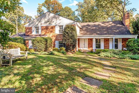 1225 Daleview Dr, Mclean, VA 22102 photo 1