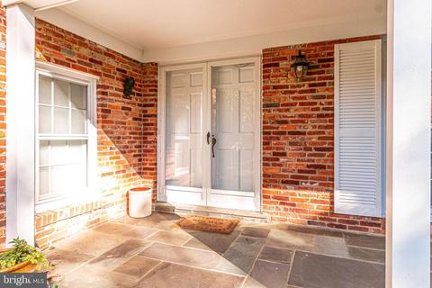 1225 Daleview Dr, Mclean, VA 22102 photo 4