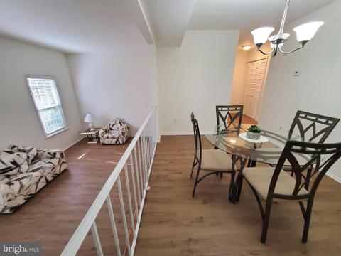 5213 Lonsdale Dr, Springfield, VA 22151 photo 12