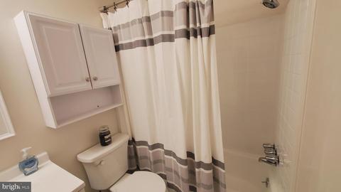 5213 Lonsdale Dr, Springfield, VA 22151 photo 19