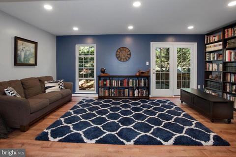 6352 Racetec Pl, Springfield, VA 22150 photo 13