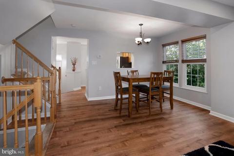 6352 Racetec Pl, Springfield, VA 22150 photo 11