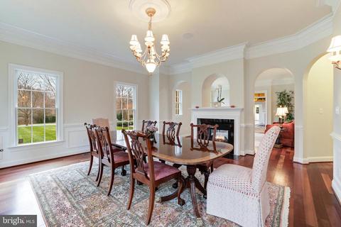 1024 Eaton Dr, Mclean, VA 22102 photo 8