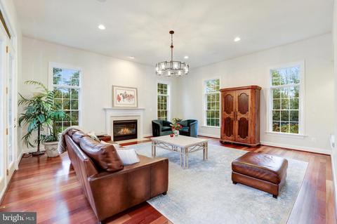 1024 Eaton Dr, Mclean, VA 22102 photo 22