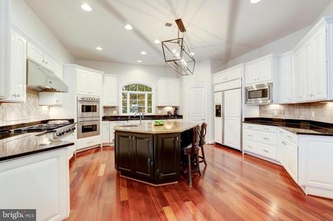 1024 Eaton Dr, Mclean, VA 22102 photo 14