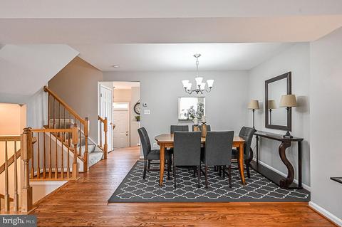 6356 Racetec Pl, Springfield, VA 22150 photo 9