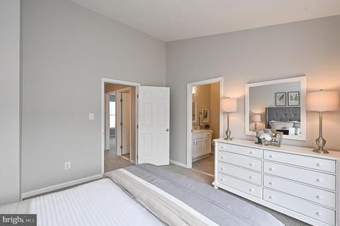 6356 Racetec Pl, Springfield, VA 22150 photo 17