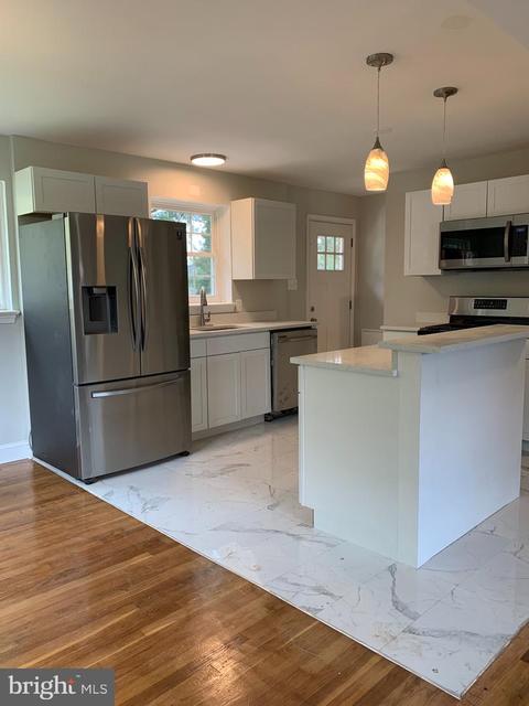 5819 Craig St, Springfield, VA 22150 photo 8