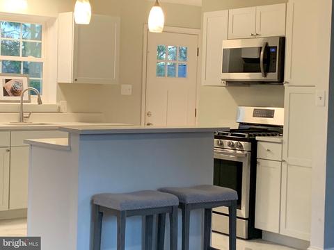 5819 Craig St, Springfield, VA 22150 photo 6