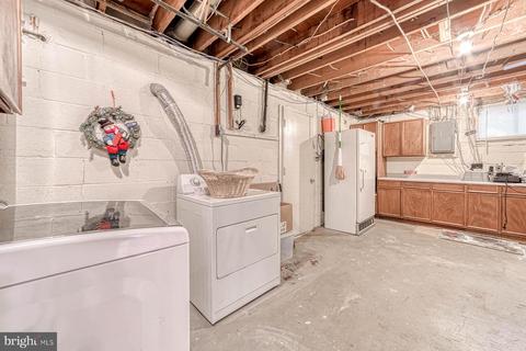 5709 Dreyfuss St, Springfield, VA 22151 photo 38