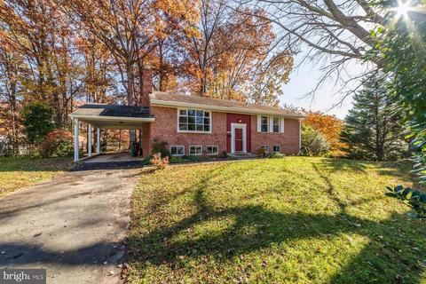5709 Dreyfuss St, Springfield, VA 22151 photo 3