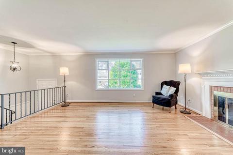 5709 Dreyfuss St, Springfield, VA 22151 photo 13